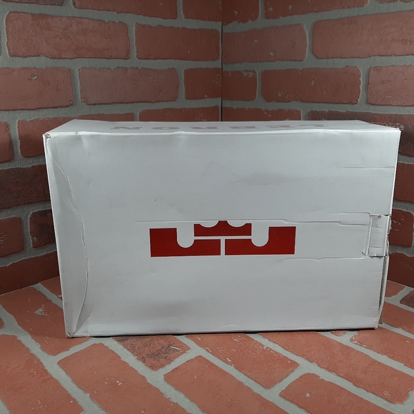 LEBRON 9 LOW "EASTER" - Picture 9 of 11